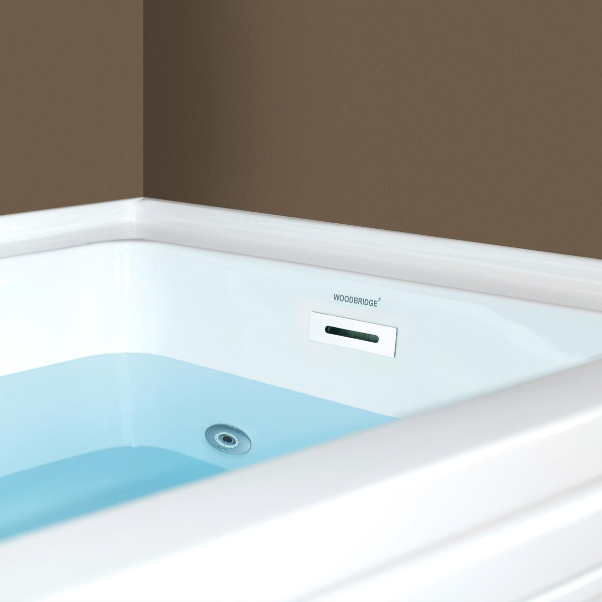 WOODBRIDGE 60" x 32" Alcove Acrylic Rectangular Whirlpool and Air Heated Tub in White with right Drain, Matte Black Finish Trim and Drain Kit Included, DF631-R-MB02