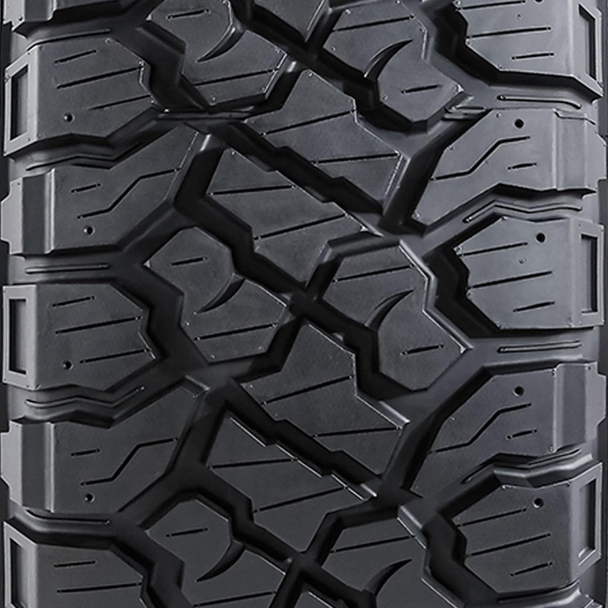 Yokohama 33x12.50R20 Kenda Klever R/T KR601 119R E/10 Ply BSW Tire