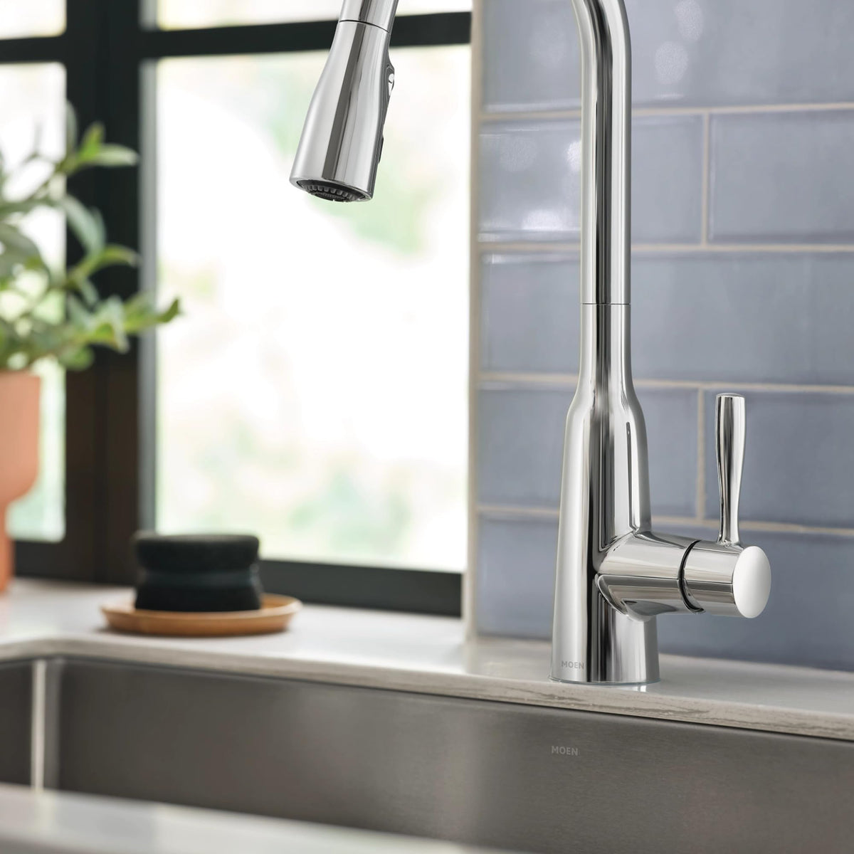 Moen Orivesi Stainless Pulldown Kitchen Faucet with Power Boost, Transitional Kitchen Faucet, One-Handle Single Hole High Arc, Easy Installation, Spot Resist Finish, 87891SRS