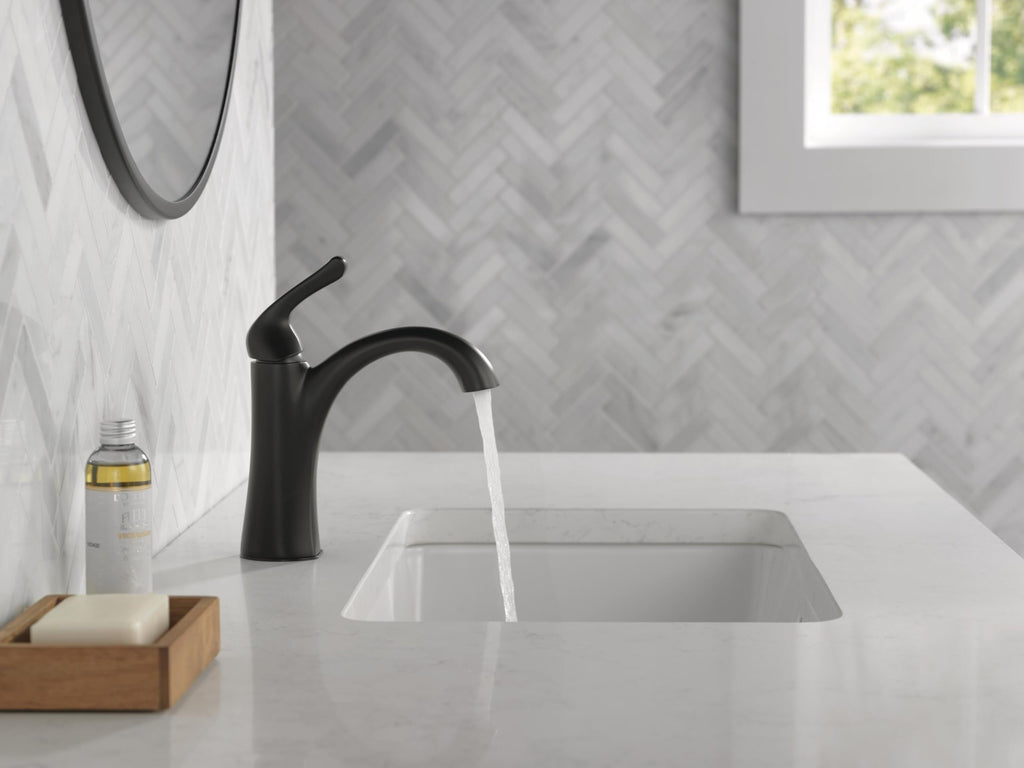Delta Arvo Brushed Nickel Bathroom Faucet 1 Hole, Single Hole Bathroom Sink Faucet for Vanity, Push-Pop Drain Assembly, Spotshield Stainless 15840LF-SP