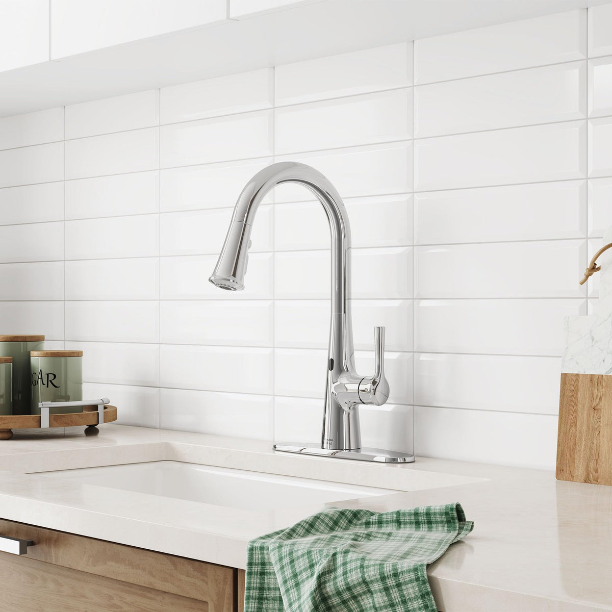 American Standard 7441300.075 Southport Pull-Down Kitchen Faucet with Sprayer, 1.8 GPM, Kitchen Faucets with Pull Down Sprayer, Stainless Steel