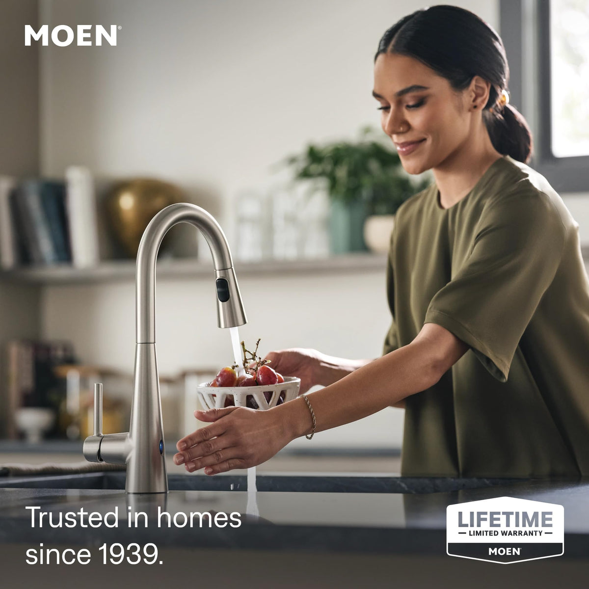 Moen Sleek Oil Rubbed Bronze One-Handle High Arc Kitchen Faucet with Pulldown Sprayer Featuring Power Boost for a Faster Clean, 7864ORB