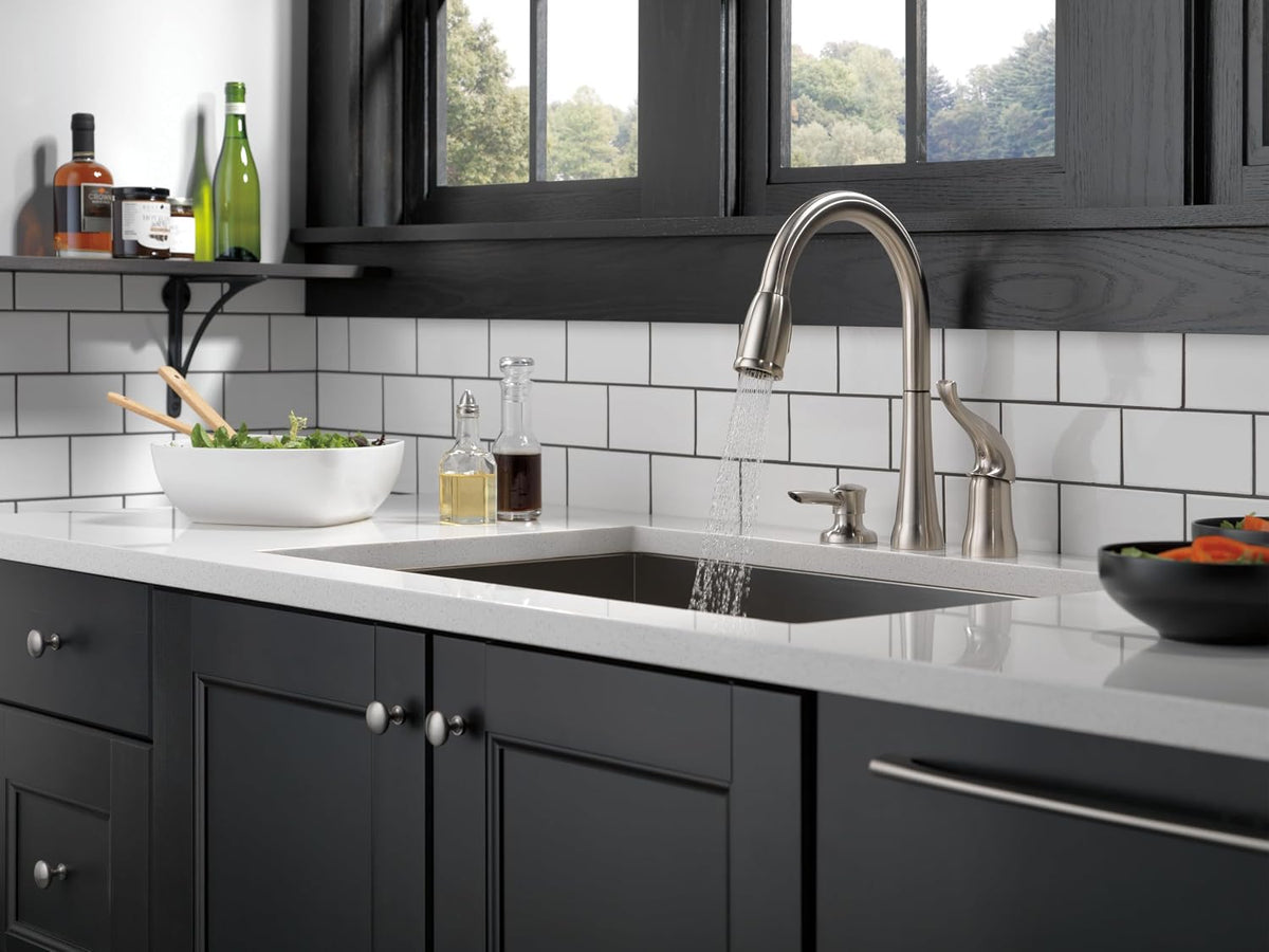 Delta Kate Brushed Nickel Kitchen Faucet with Pull Down Sprayer and Soap Disperser, Modern Two Hole Kitchen Sink Faucet, Single Handle, Stainless 16970-SSSD-DST