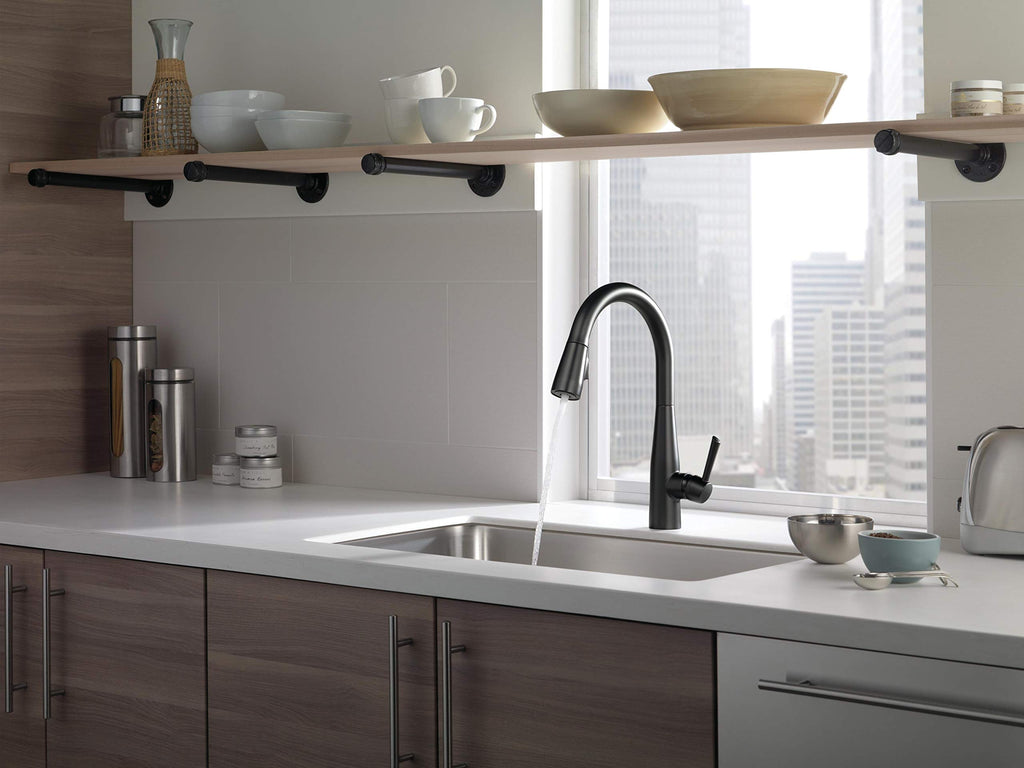 Delta Essa Brushed Nickel Kitchen Faucet with Pull Down Sprayer, Modern Single Hole Kitchen Sink Faucet, Single Handle, Arctic Stainless 9113-AR-DST
