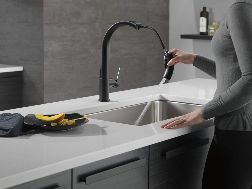 Delta Keele Brushed Nickel Kitchen Faucet with Pull Down Sprayer, Modern Single Hole Kitchen Sink Faucet, Single Handle, Spotshield Stainless 19824LF-SP