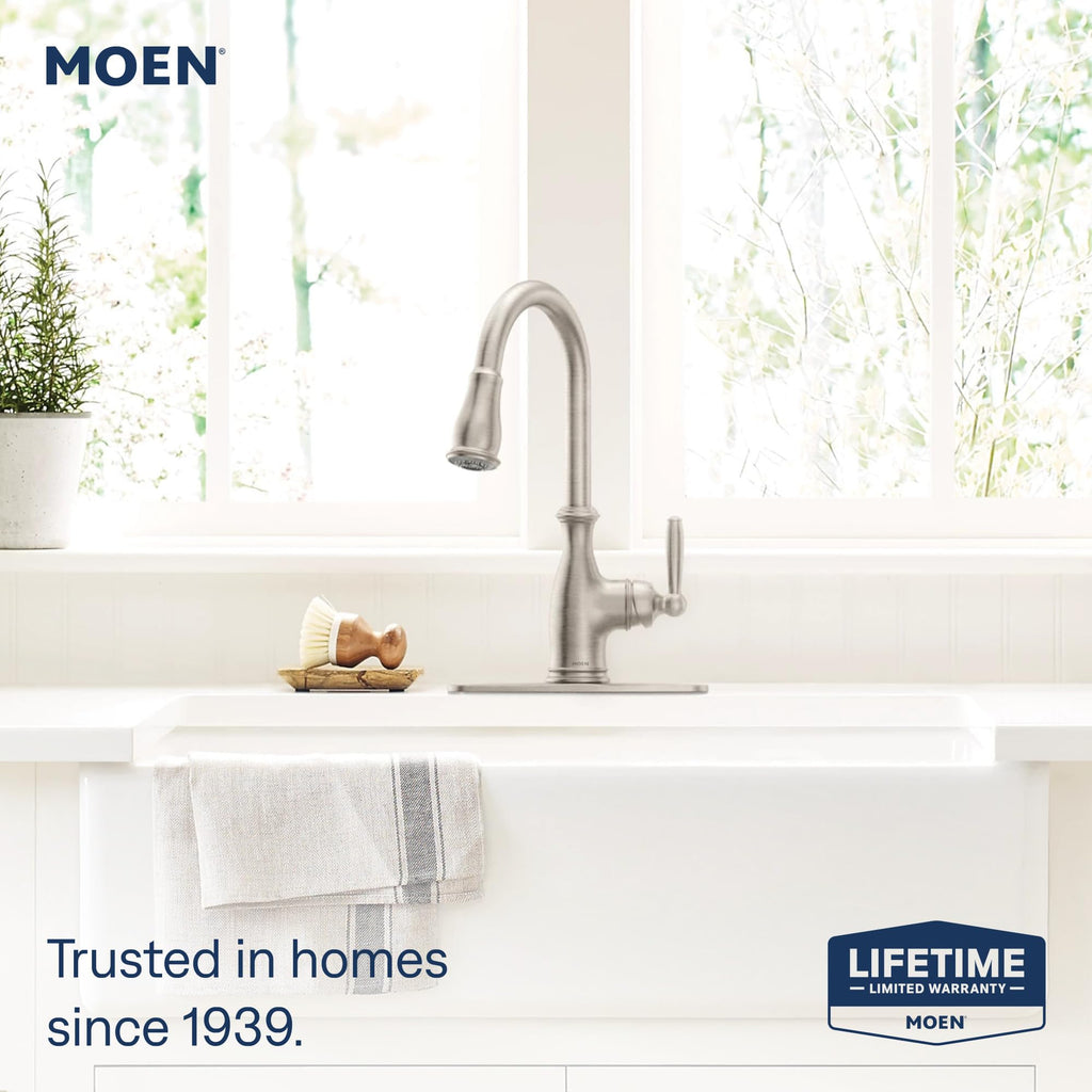 Moen Brantford Oil Rubbed Bronze Traditional One-Handle Kitchen Faucet with Pulldown Sprayer Featuring Power Boost and Reflex Docking System, 7185ORB