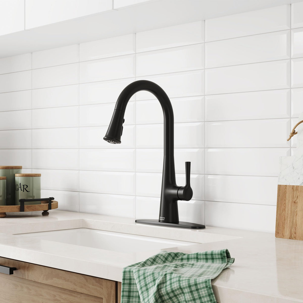 American Standard 7441300.075 Southport Pull-Down Kitchen Faucet with Sprayer, 1.8 GPM, Kitchen Faucets with Pull Down Sprayer, Stainless Steel