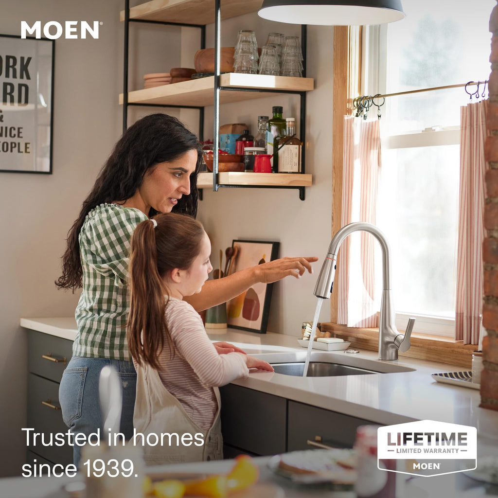 Moen Haelyn Spot Resist Stainless Single-Handle Pull-Down Sprayer Kitchen Faucet Featuring Power Boost for a Faster Clean, Soap Dispenser Included, 87627SRS