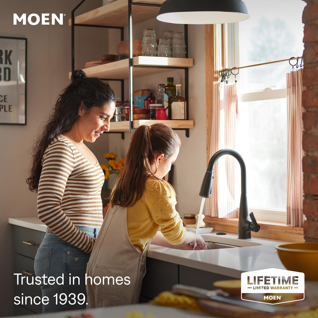 Moen Haelyn Spot Resist Stainless Single-Handle Pull-Down Sprayer Kitchen Faucet Featuring Power Boost for a Faster Clean, Soap Dispenser Included, 87627SRS