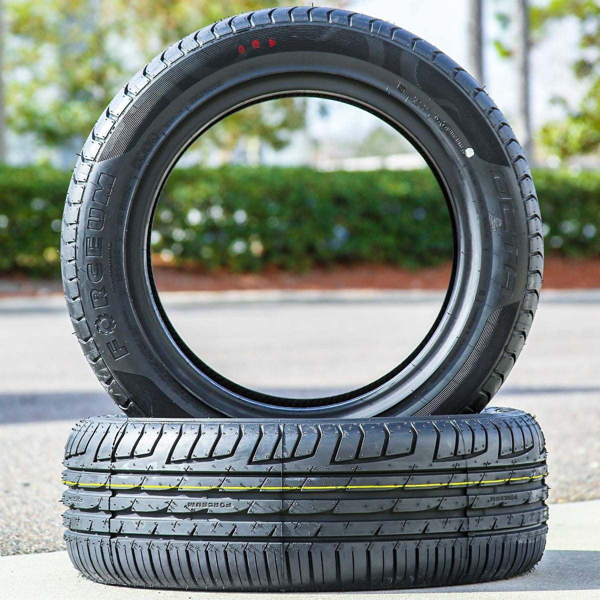 4 x Forceum Octa 215/55ZR17 98W XL All Season Passenger Tires